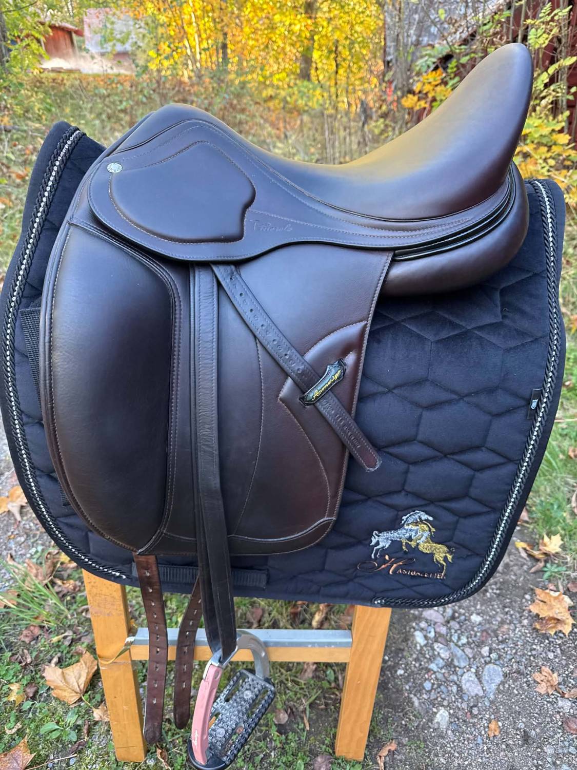 Amerigo Cortina Pinerolo brun begagnad dressyrsadel